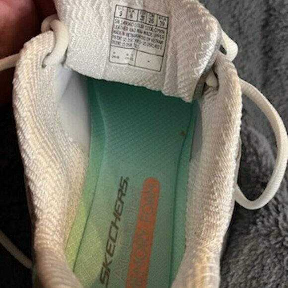 Sketchers Air-Cooled Memory Foam Sneakers sz 9 - Picture 5 of 5